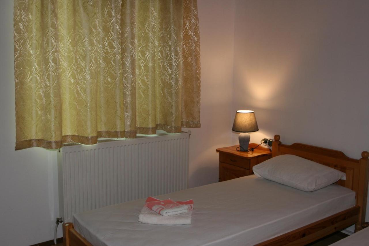 Къща Речен шепот Hotel Калофер Екстериор снимка