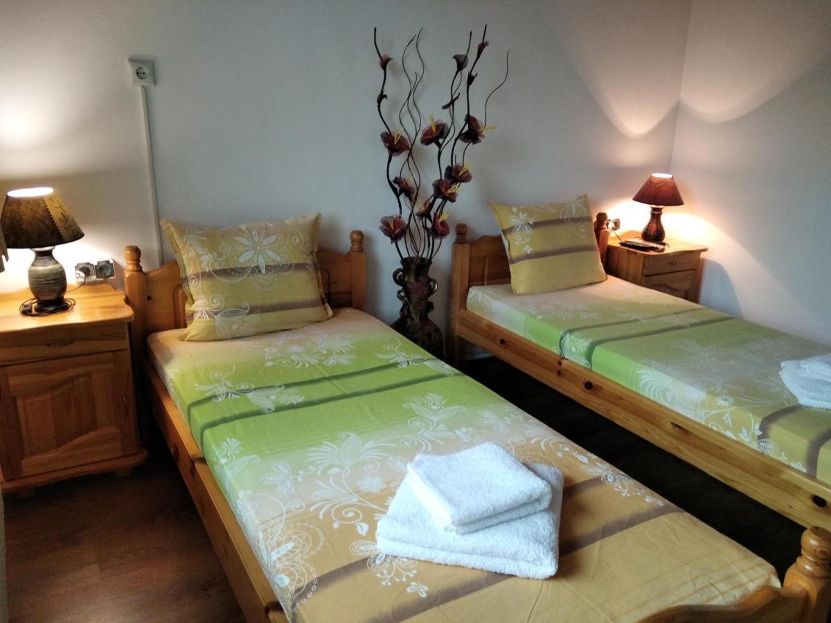 Къща Речен шепот Hotel Калофер Екстериор снимка