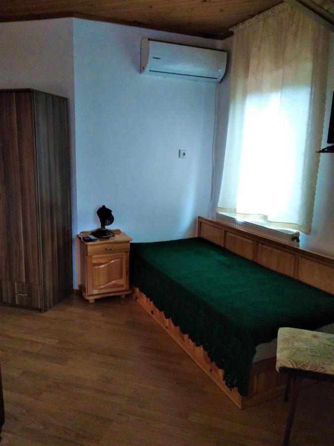 Къща Речен шепот Hotel Калофер Екстериор снимка